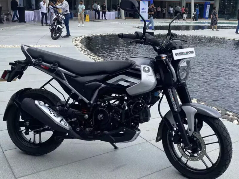 Bajaj Launched World's First CNG Bike Bajaj Freedom